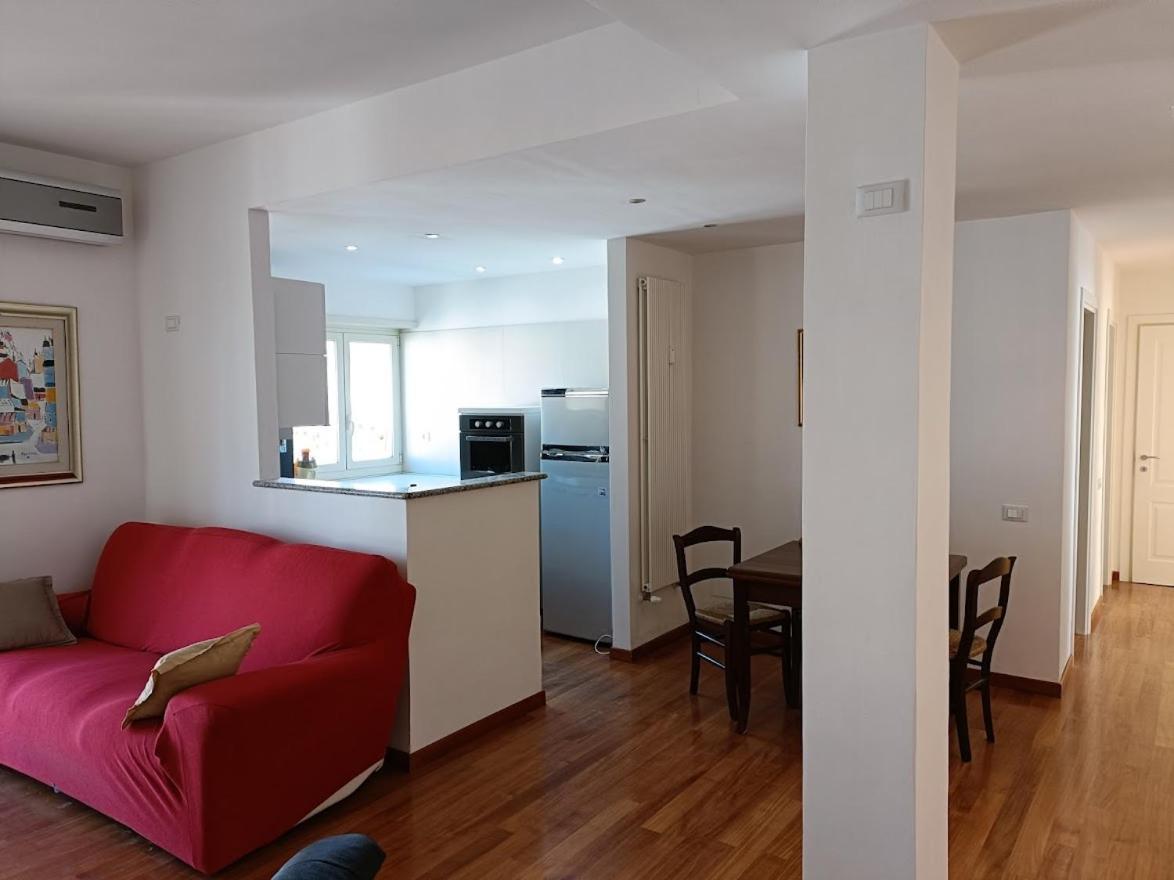 Gloriapartment Civitavecchia Εξωτερικό φωτογραφία